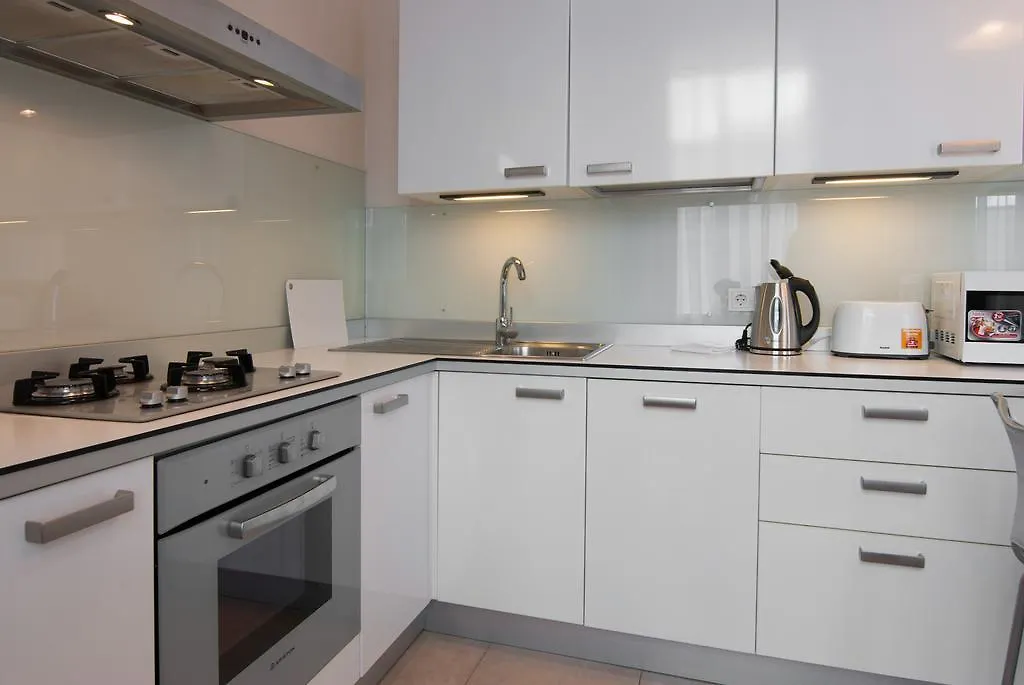 Home Hotel Apartments On Zoloti Vorota Kyiv