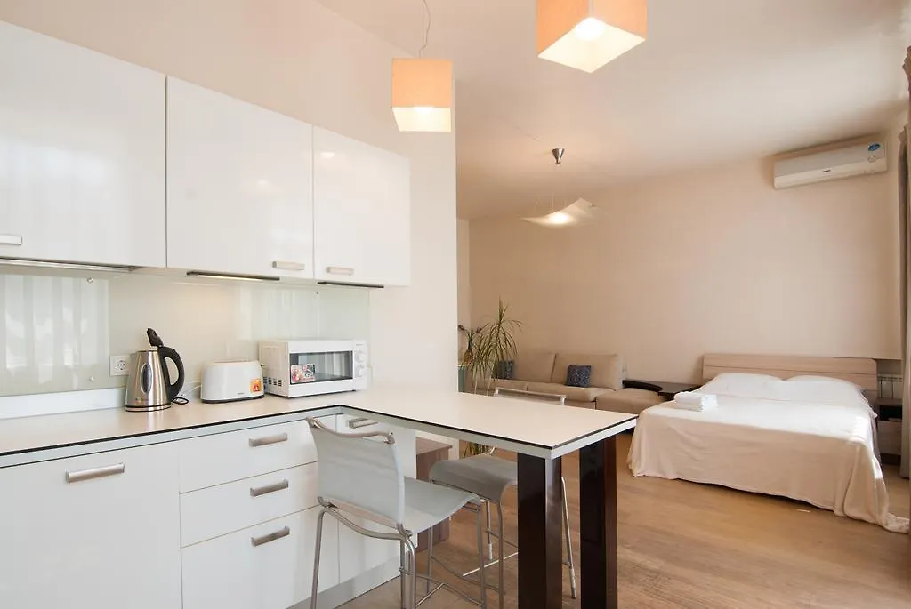 Home Hotel Apartments On Zoloti Vorota Kyjev Ukrajina
