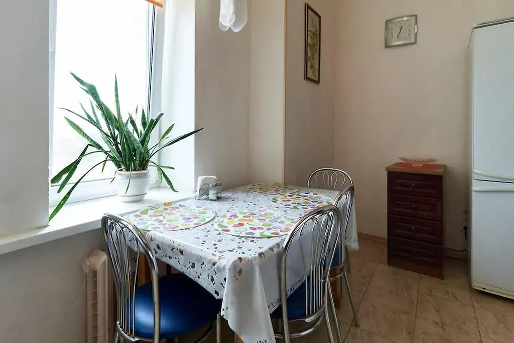 Home Hotel Apartments On Zoloti Vorota Kyiv