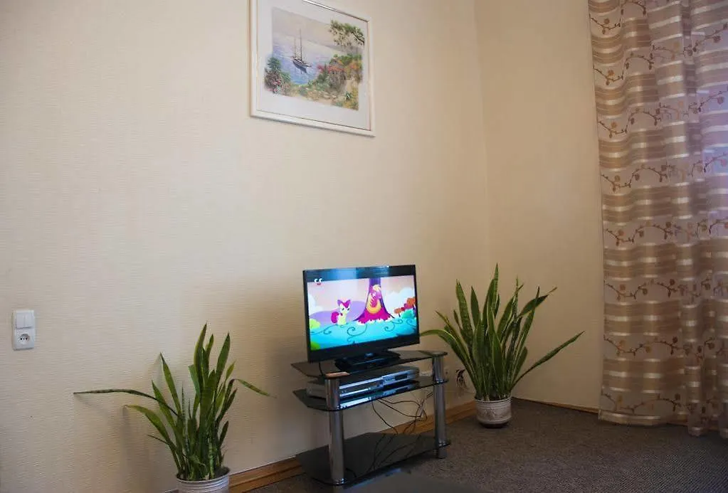 Home Hotel Apartments On Zoloti Vorota Kyiv