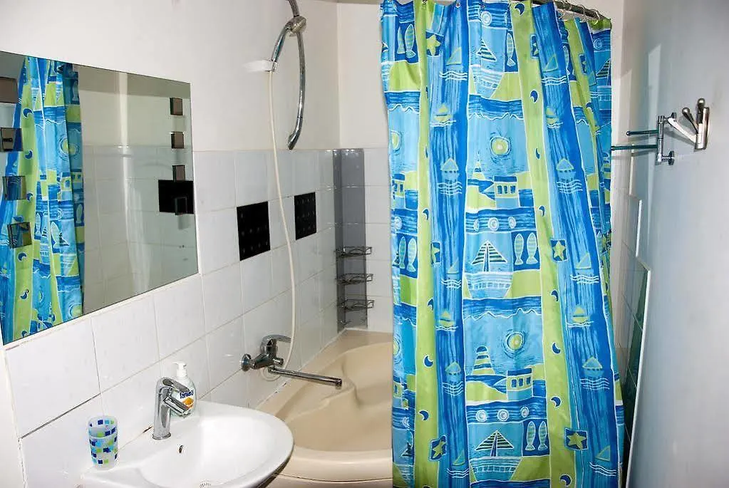 Home Hotel Apartments On Zoloti Vorota Kyiv Ukraine